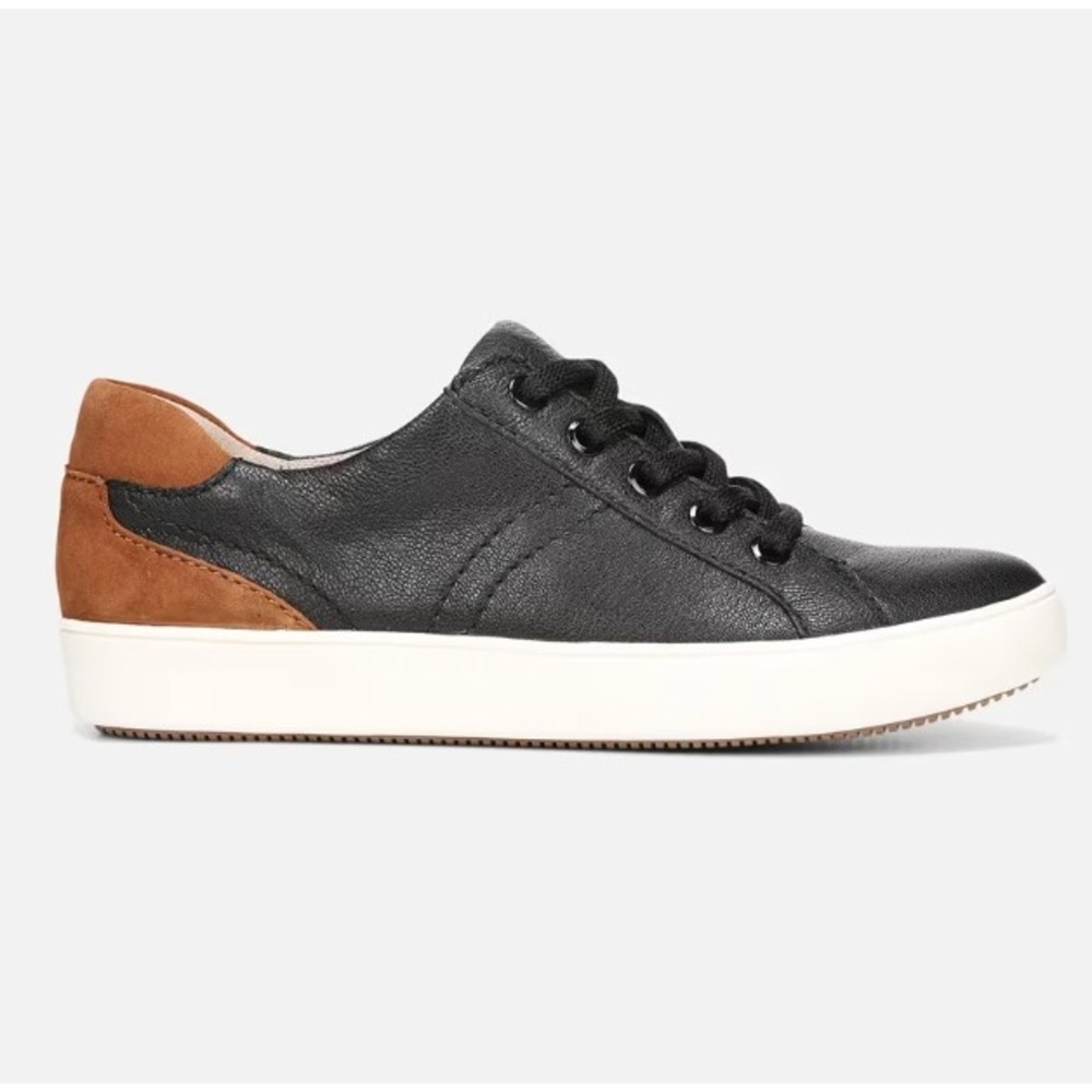 Naturalizer Black and Brown Leather Lace-Up Sneakers